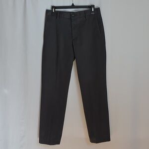 Dockers Mens Gray Slim Tapered Cotton Pants.  Size 31